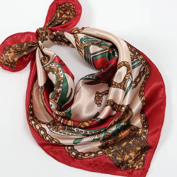 Hair Accessories - Picture 1 of 3